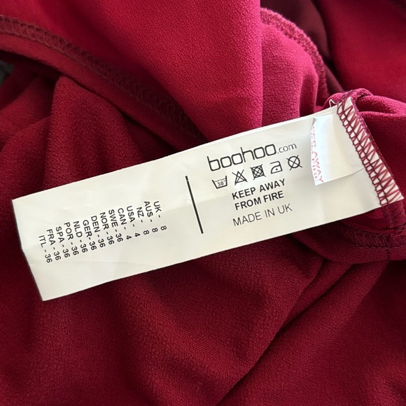 Red off the shoulder Boat neck Boohoo bodysuit | Size 4 | New without tags - Picture 6 of 7